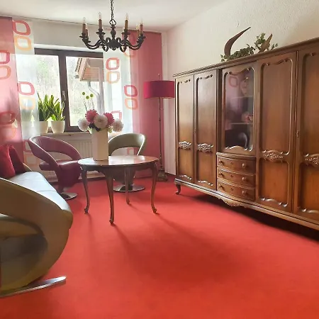 ホテル Landhaus Oberaurach 3*