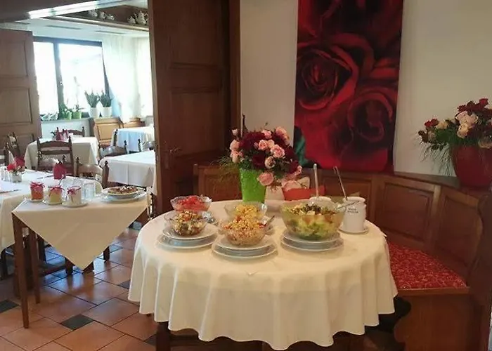 Landhaus Oberaurach ホテル