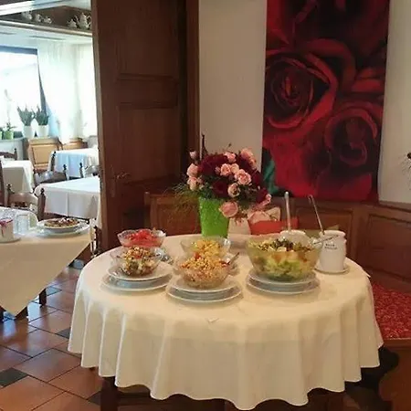 Landhaus Oberaurach Hotell